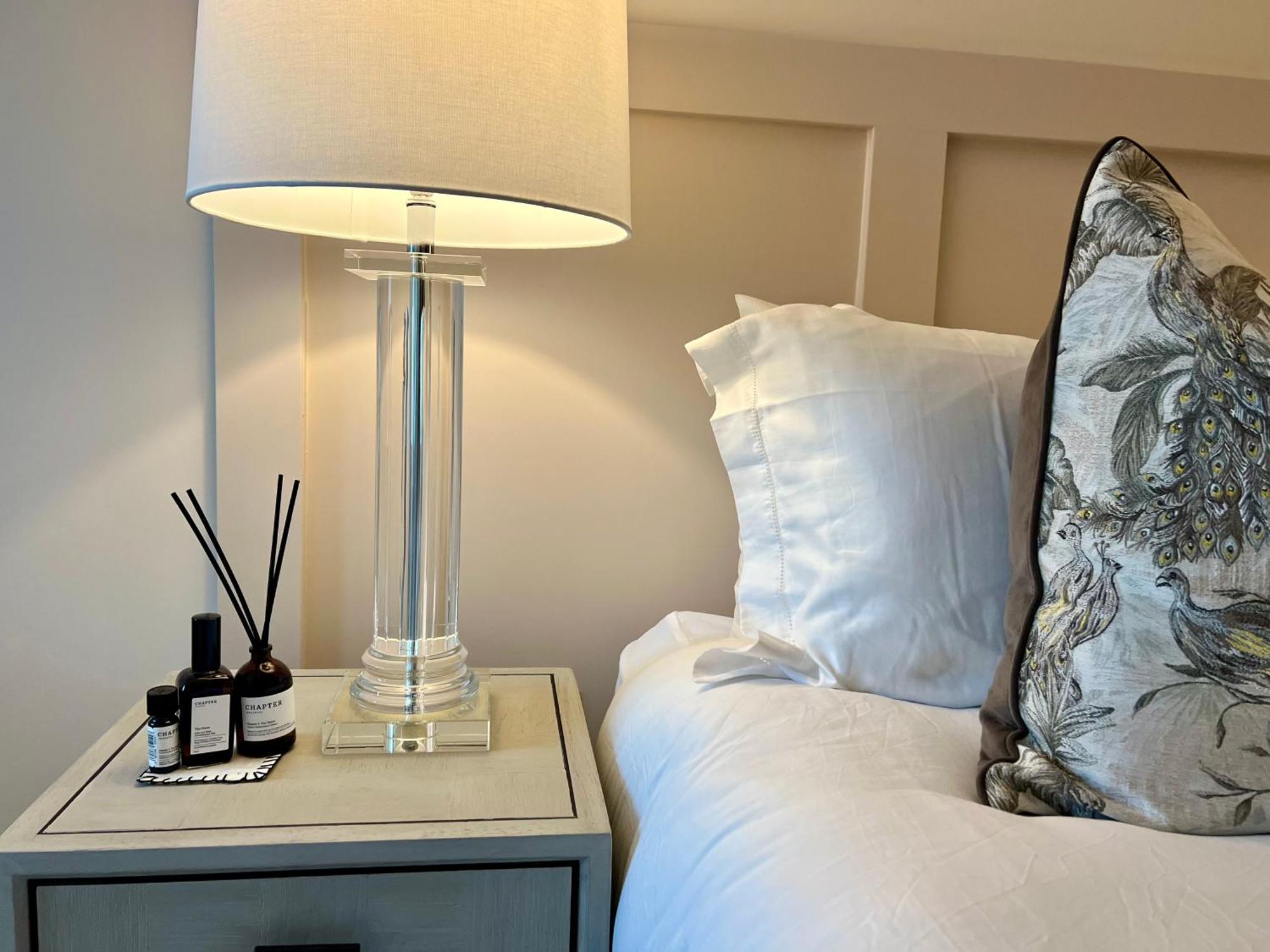 شقة The Noir Blanc Retreat At Ryedale House يورك المظهر الخارجي الصورة